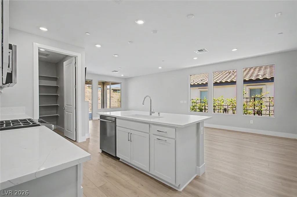 48 Crimson Cactus, Henderson, NV 89011