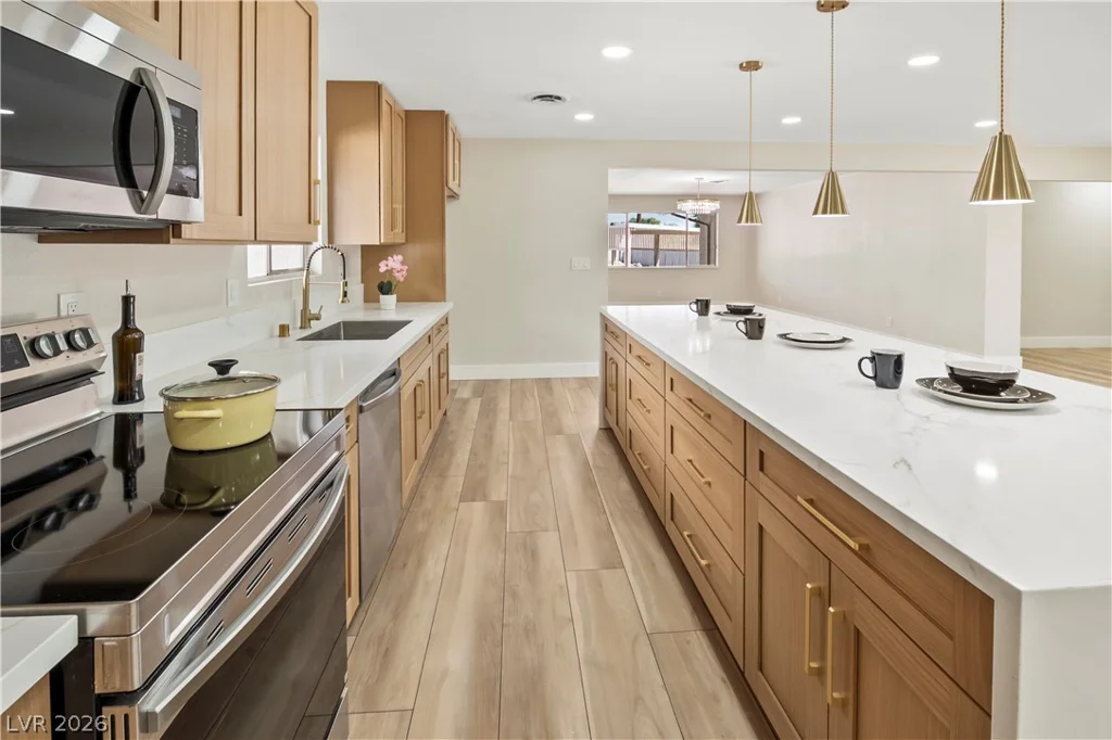 4638 Corral, Las Vegas, NV 89119