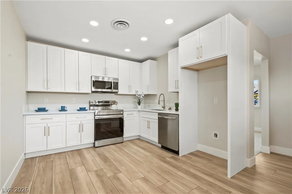 4638 Corral, Las Vegas, NV 89119