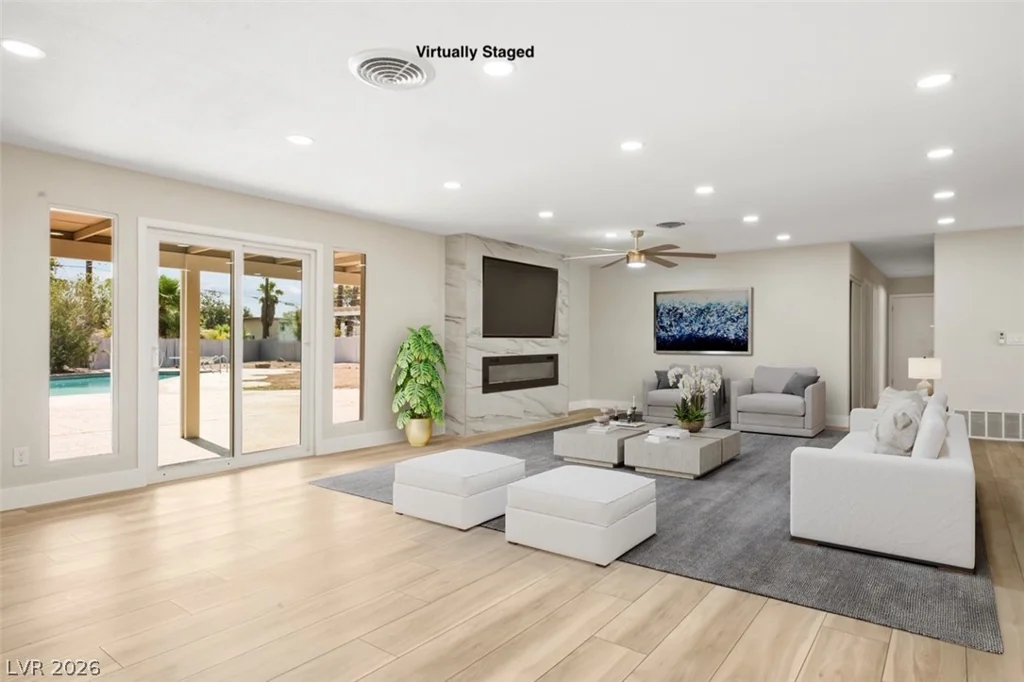 4638 Corral, Las Vegas, NV 89119