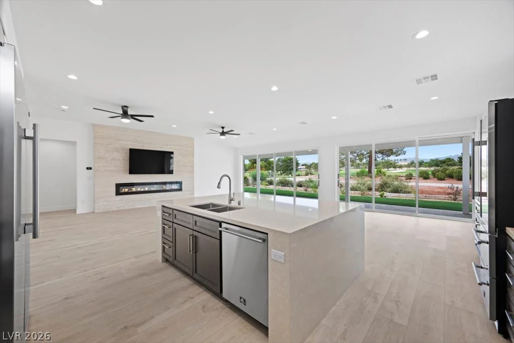 2725 Echo Mesa, Las Vegas, NV 89134