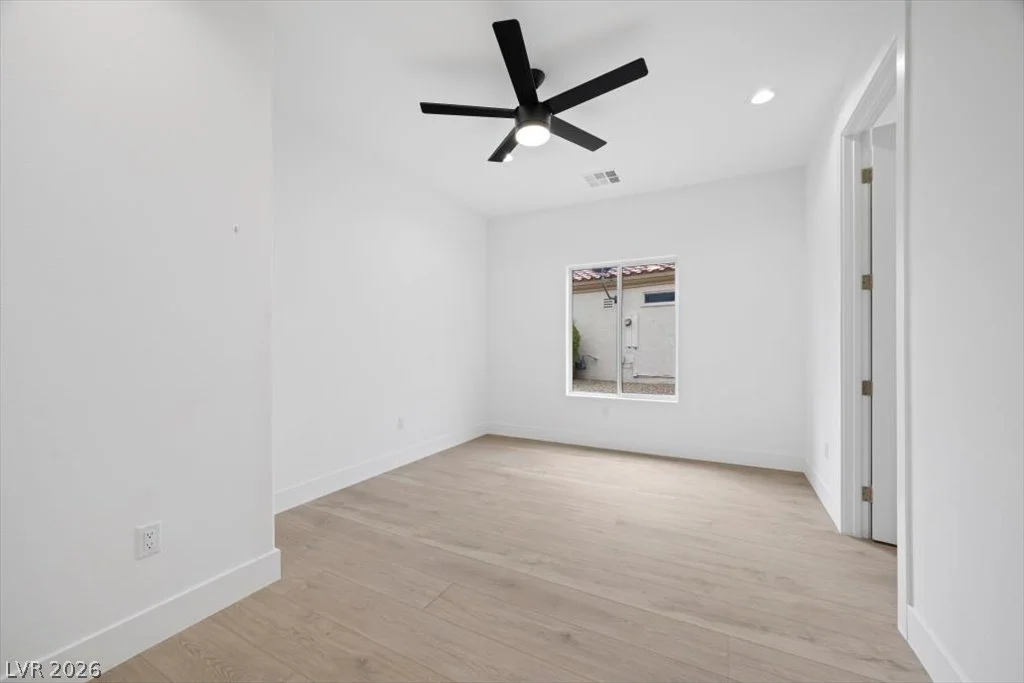 2725 Echo Mesa, Las Vegas, NV 89134
