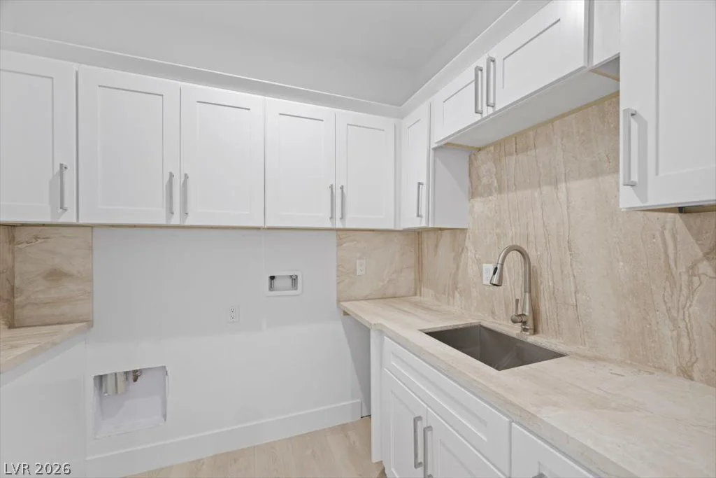 2725 Echo Mesa, Las Vegas, NV 89134
