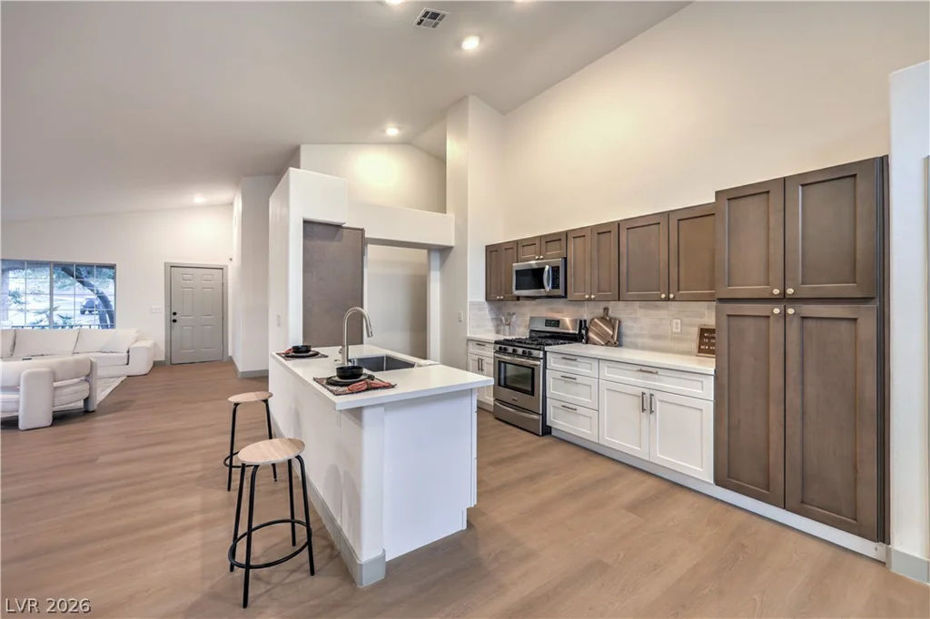 3620 Lake Victoria, North Las Vegas, NV 89032