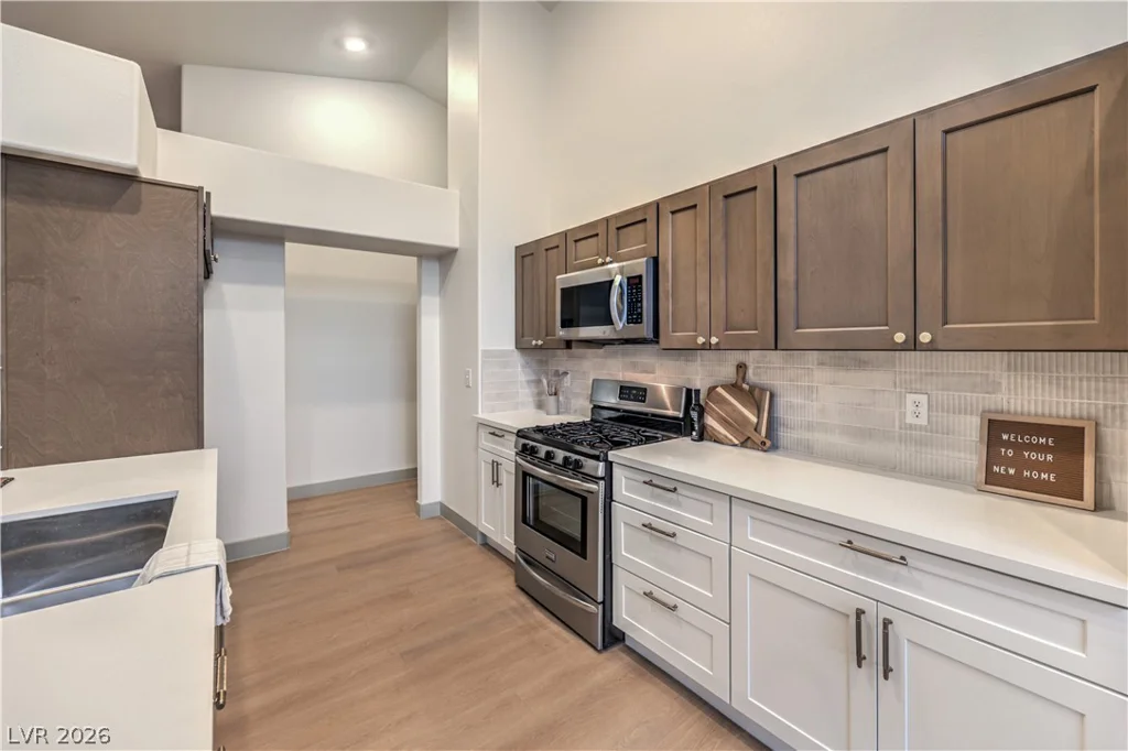 3620 Lake Victoria, North Las Vegas, NV 89032