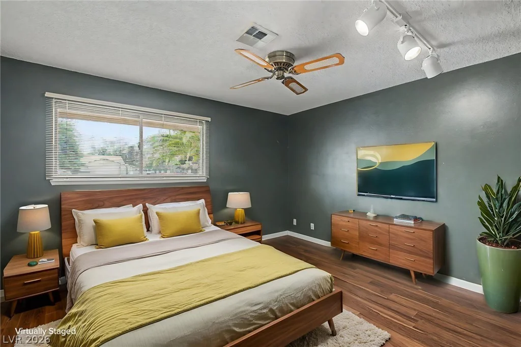 7264 Eldora, Las Vegas, NV 89117