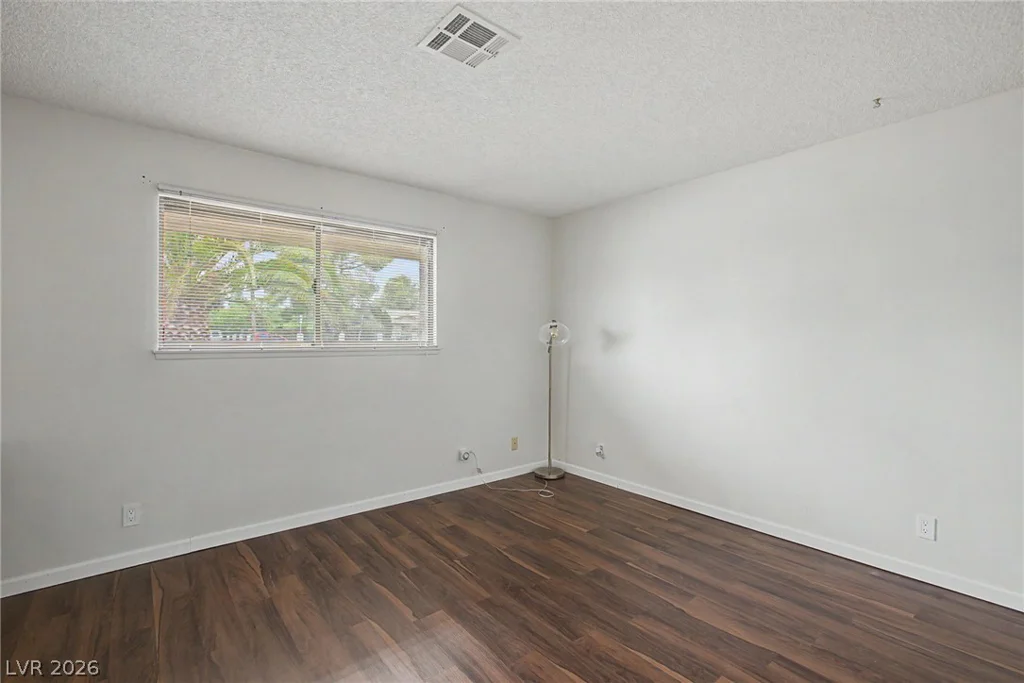 7264 Eldora, Las Vegas, NV 89117