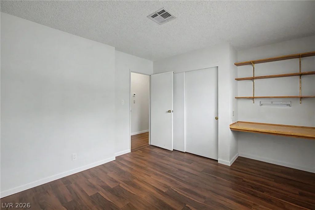 7264 Eldora, Las Vegas, NV 89117
