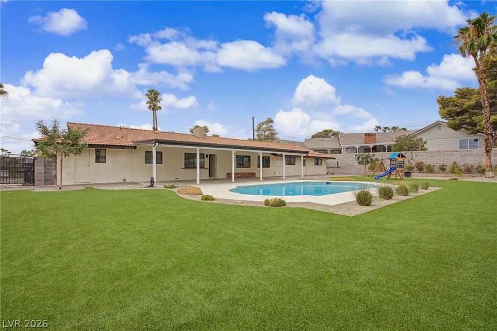 7264 Eldora, Las Vegas, NV 89117