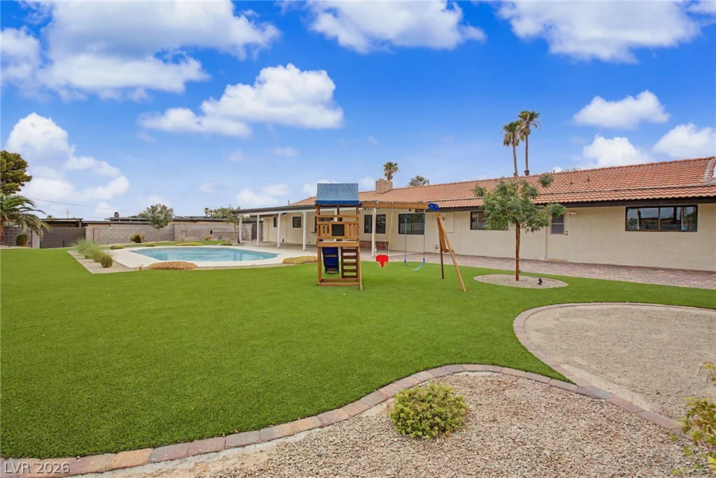 7264 Eldora, Las Vegas, NV 89117