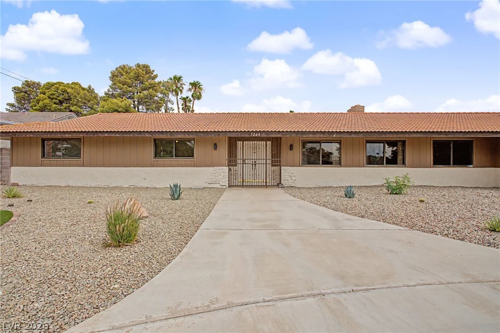 7264 Eldora, Las Vegas, NV 89117