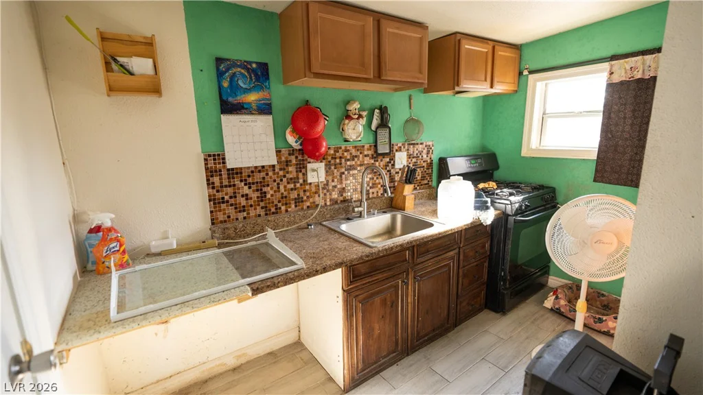 3760 La Junta, Las Vegas, NV 89120