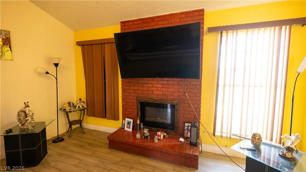 3760 La Junta, Las Vegas, NV 89120