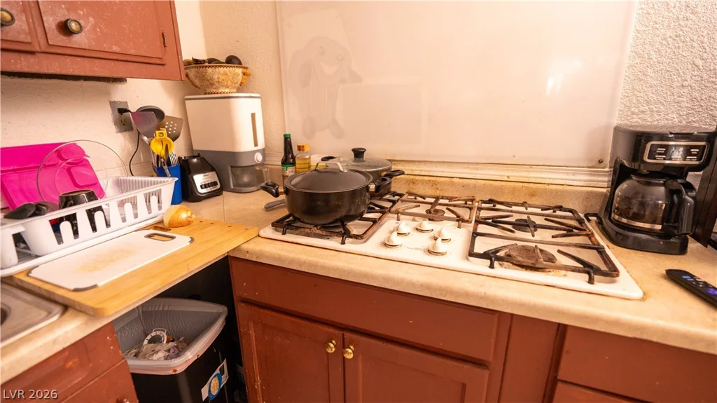3760 La Junta, Las Vegas, NV 89120