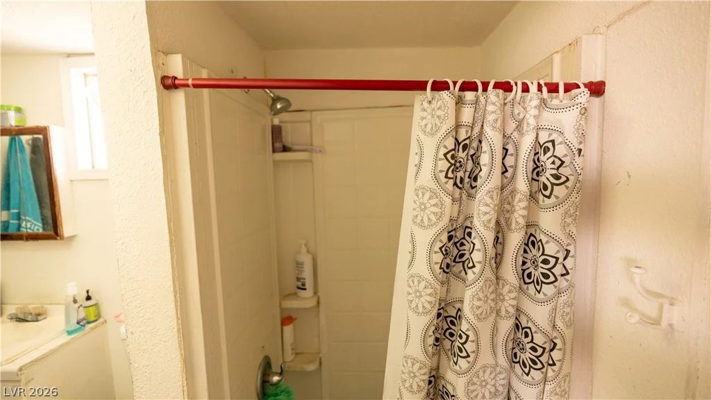 3760 La Junta, Las Vegas, NV 89120