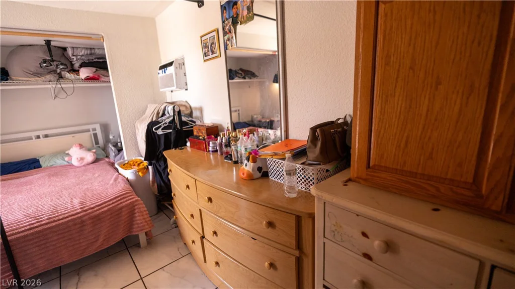 3760 La Junta, Las Vegas, NV 89120