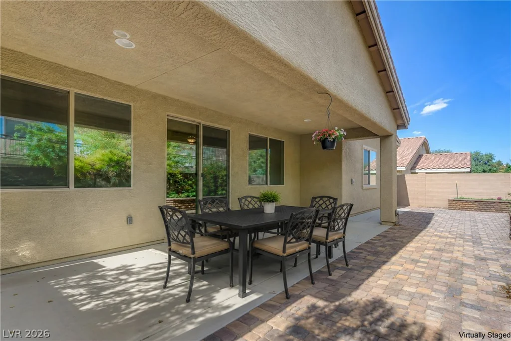 1637 Blue Cliffs, Henderson, NV 89014