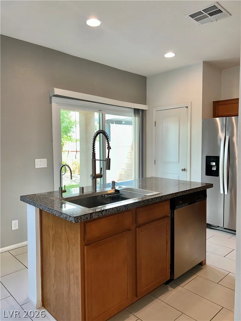 6633 Evander, North Las Vegas, NV 89086
