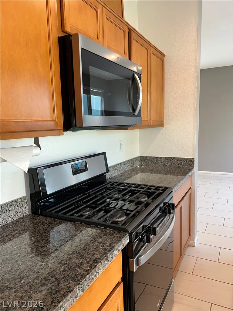 6633 Evander, North Las Vegas, NV 89086