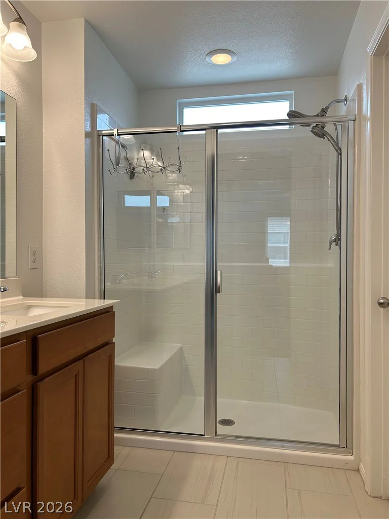 6633 Evander, North Las Vegas, NV 89086