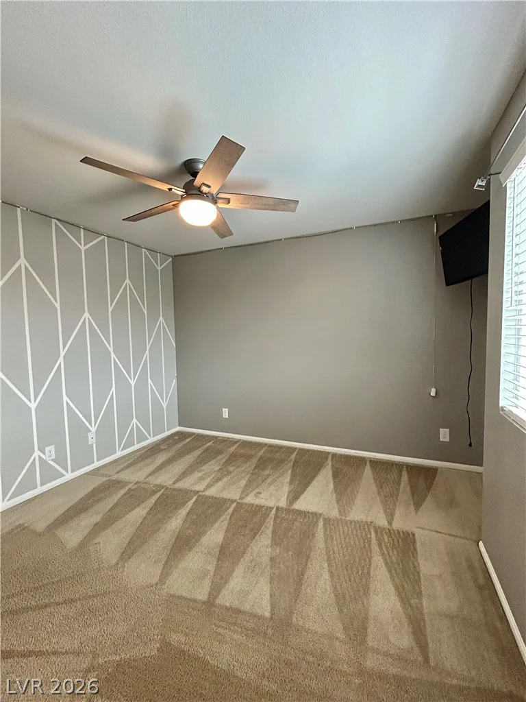 6633 Evander, North Las Vegas, NV 89086