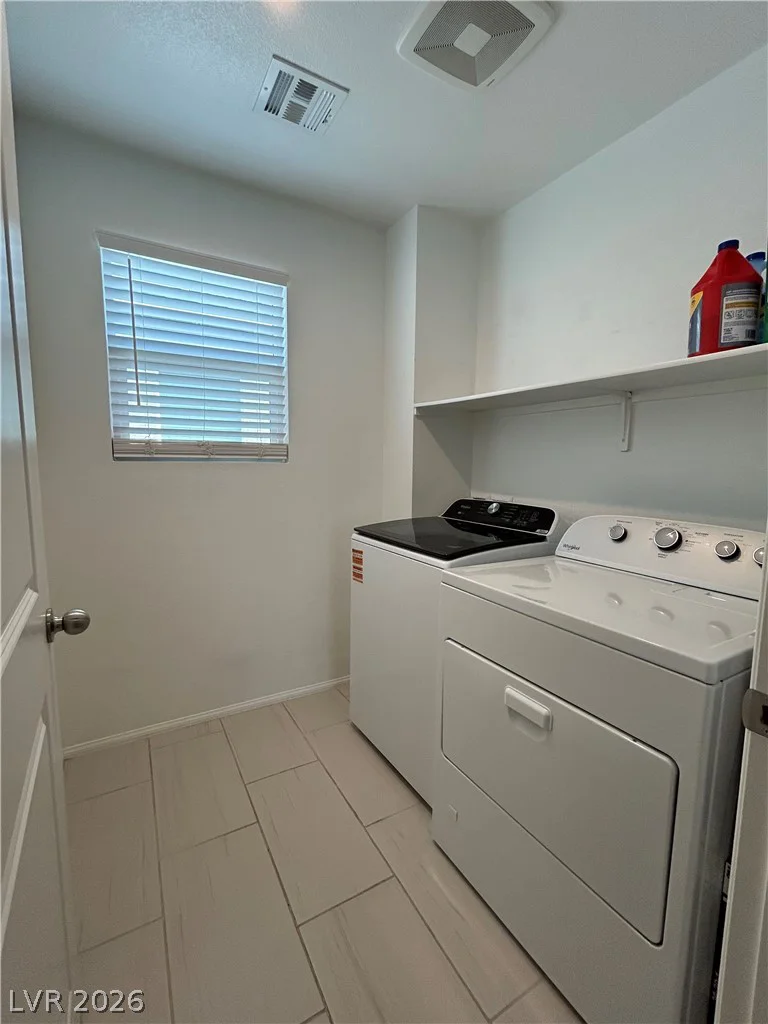 6633 Evander, North Las Vegas, NV 89086