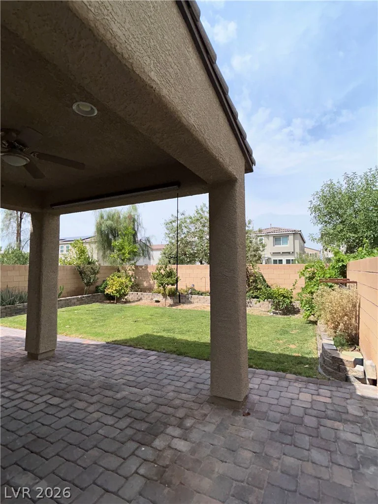 6633 Evander, North Las Vegas, NV 89086