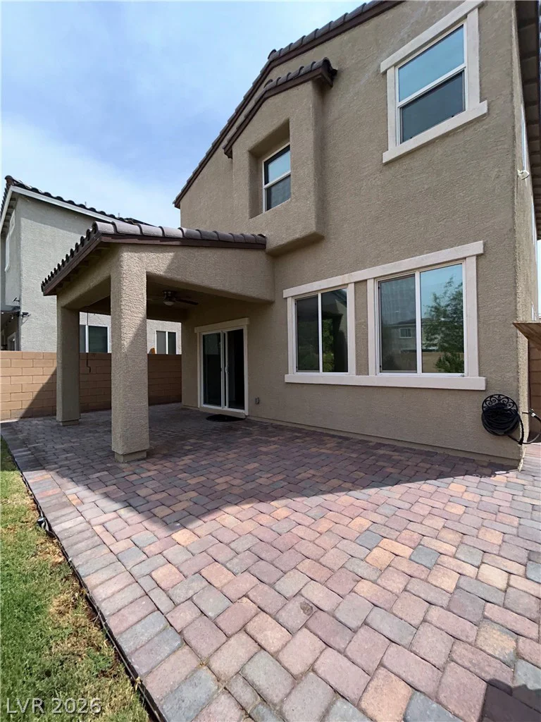 6633 Evander, North Las Vegas, NV 89086