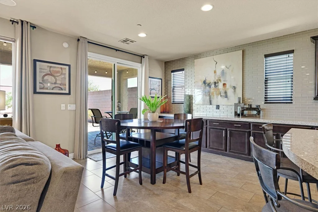 1659 Flores, Henderson, NV 89012