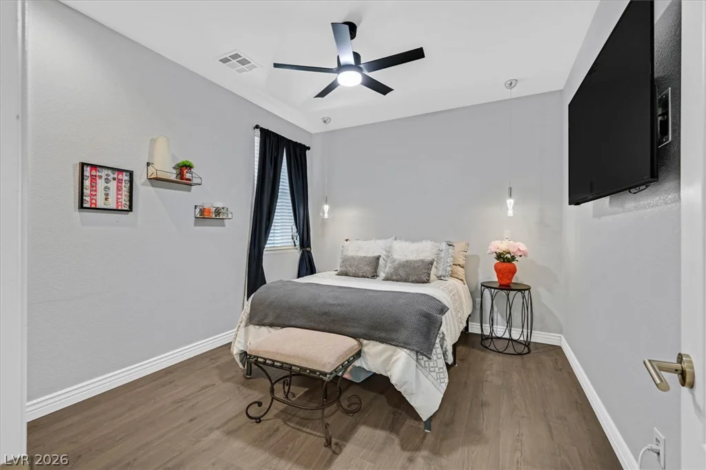 1659 Flores, Henderson, NV 89012