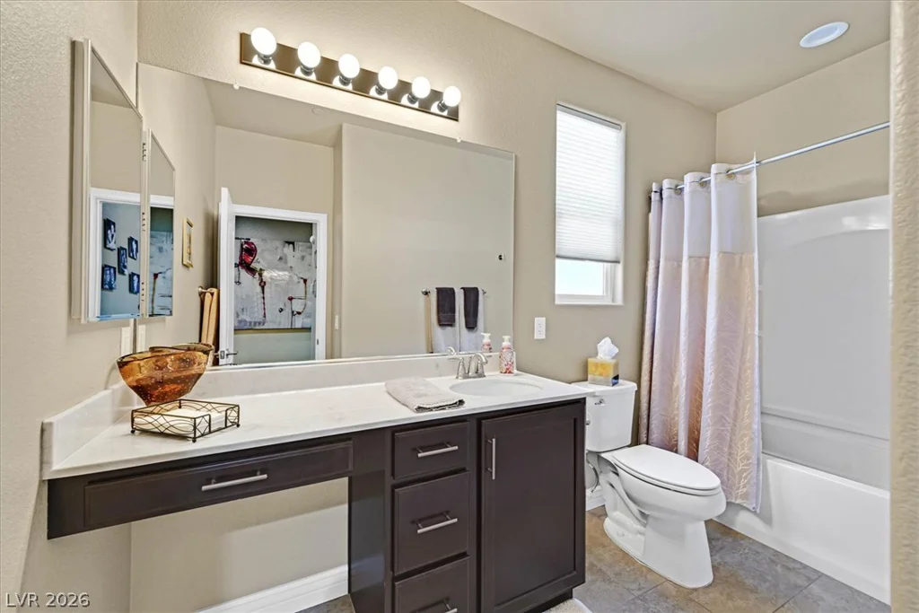 1659 Flores, Henderson, NV 89012