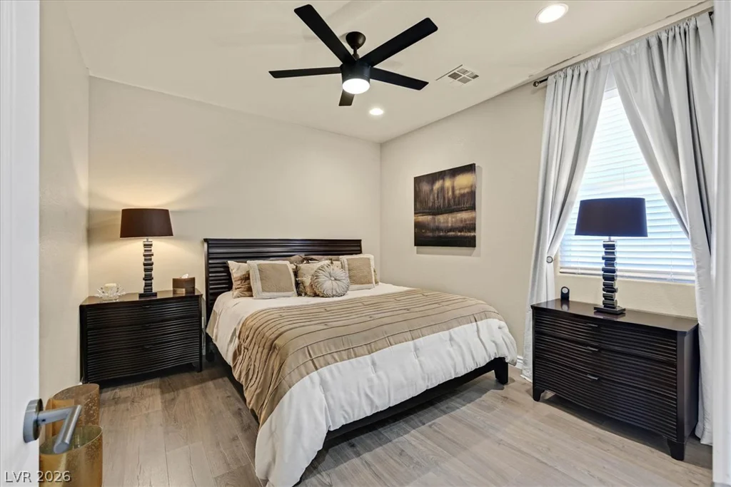 1659 Flores, Henderson, NV 89012