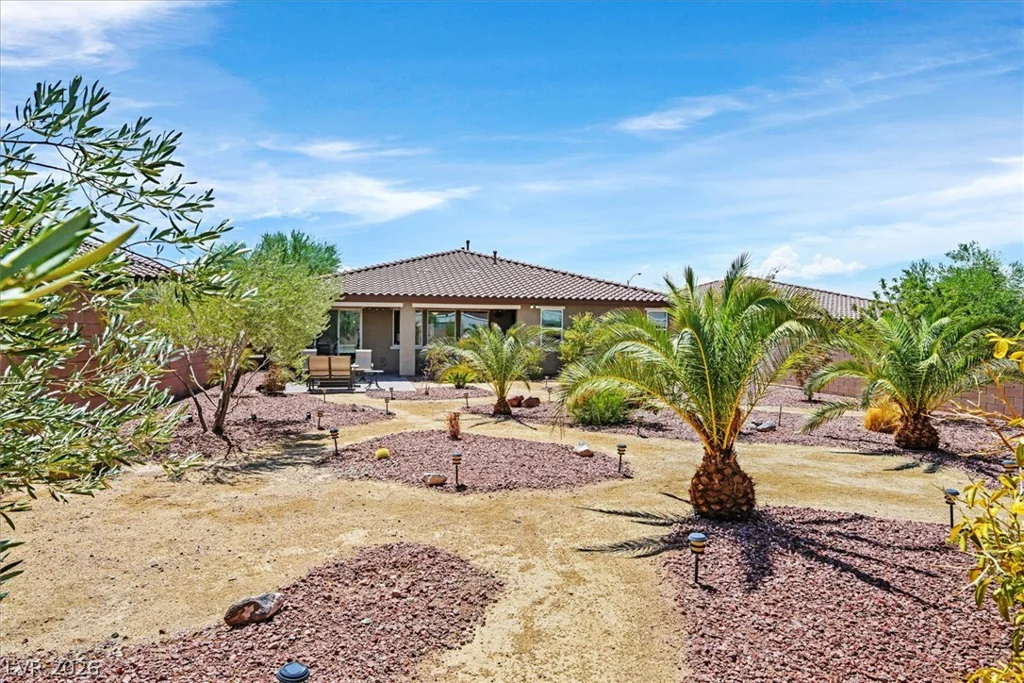 1659 Flores, Henderson, NV 89012
