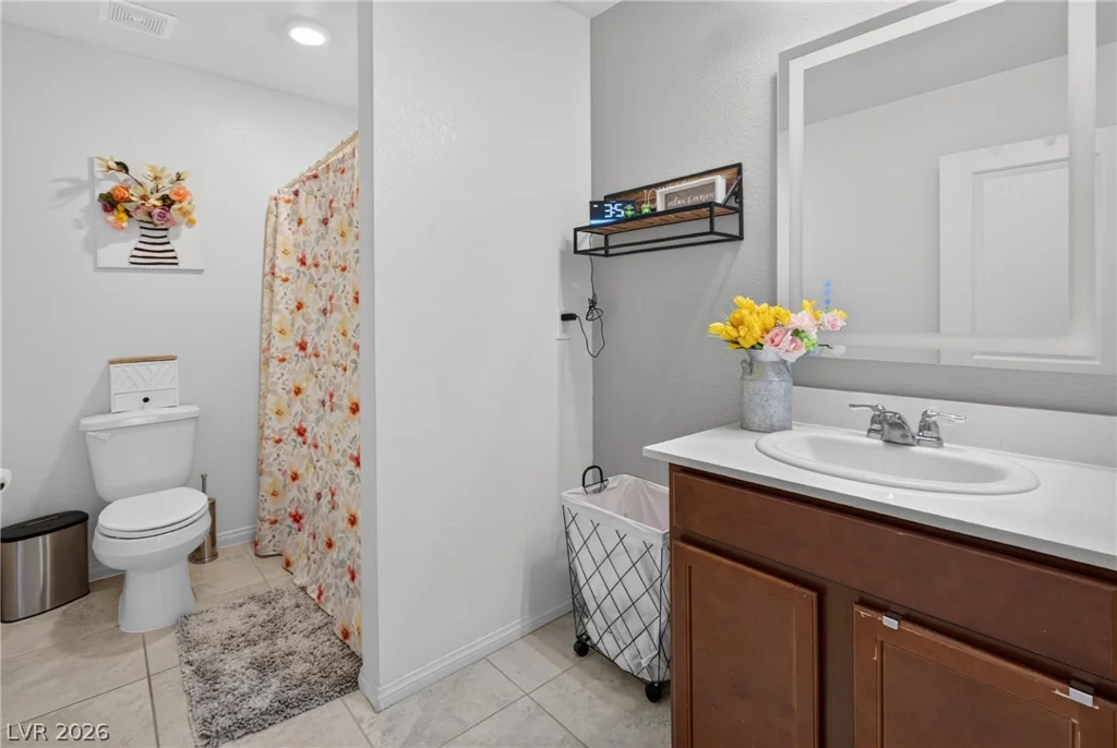8432 Alder Rain, Las Vegas, NV 89113