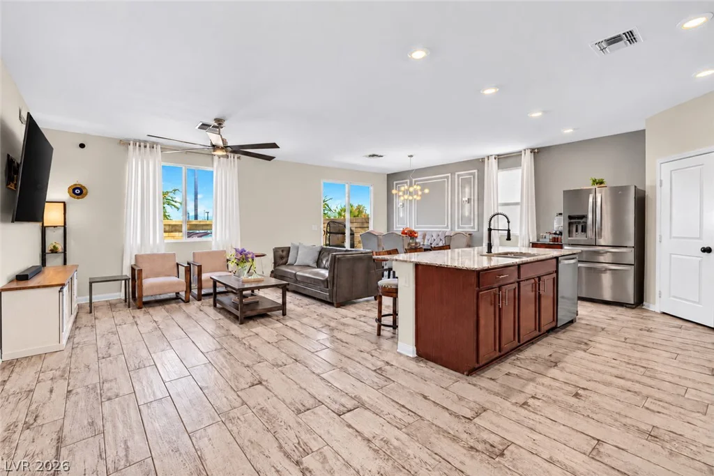 8432 Alder Rain, Las Vegas, NV 89113