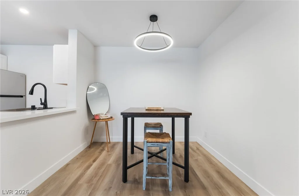 2200 Fort Apache, Las Vegas, NV 89117