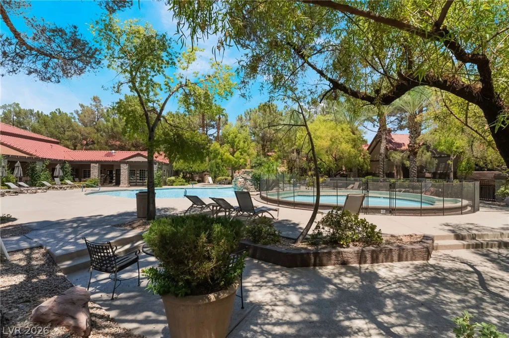 2200 Fort Apache, Las Vegas, NV 89117