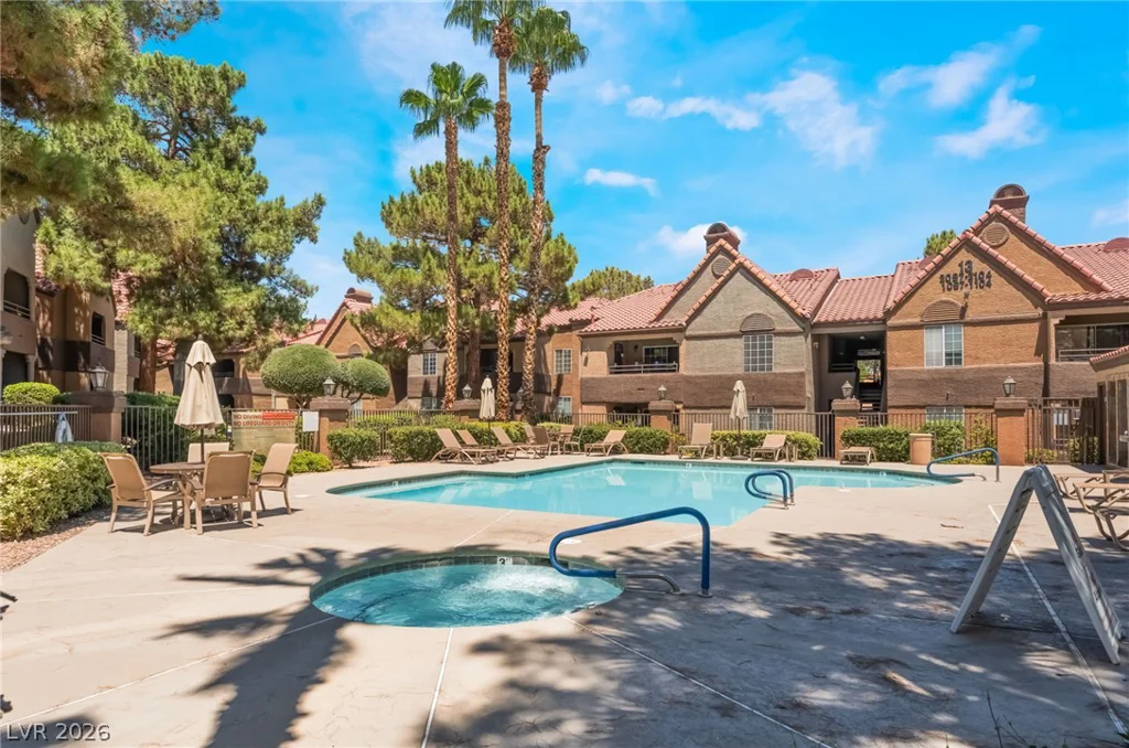 2200 Fort Apache, Las Vegas, NV 89117