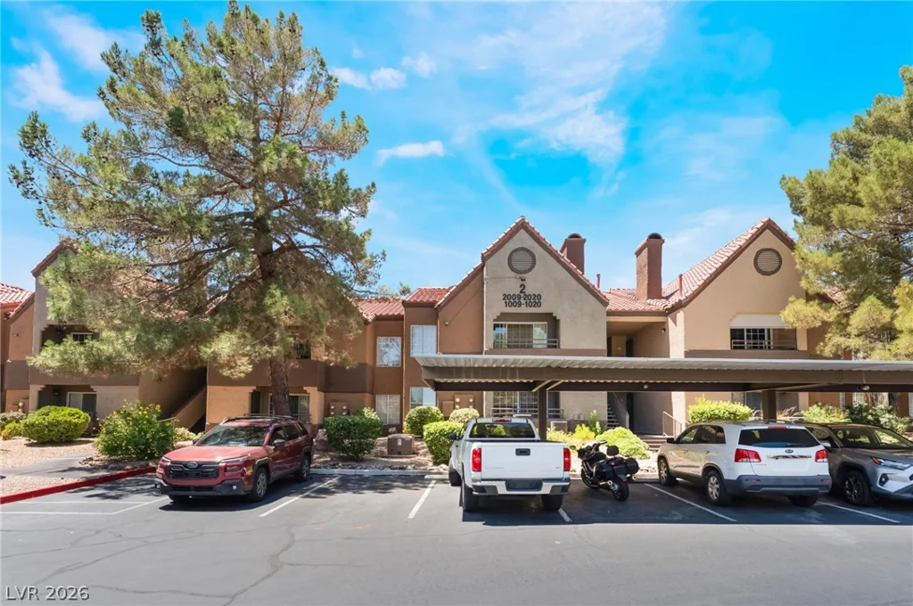 2200 Fort Apache, Las Vegas, NV 89117