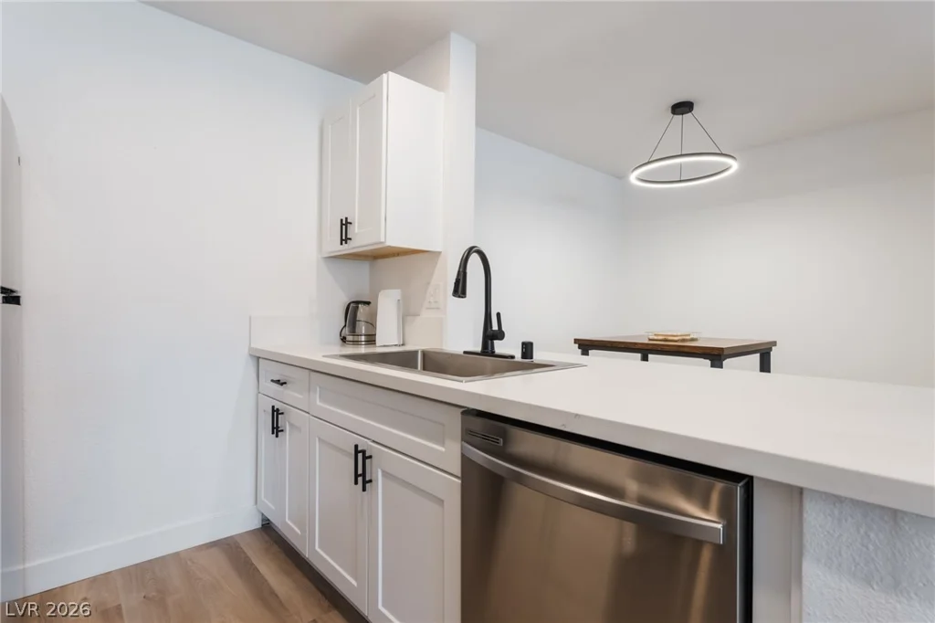 2200 Fort Apache, Las Vegas, NV 89117