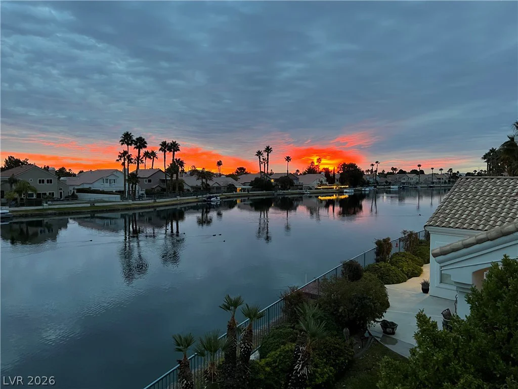 2960 Sun Lake, Las Vegas, NV 89128