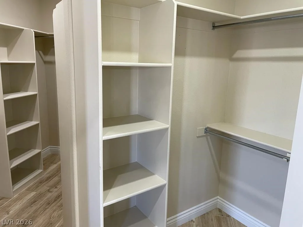 2960 Sun Lake, Las Vegas, NV 89128