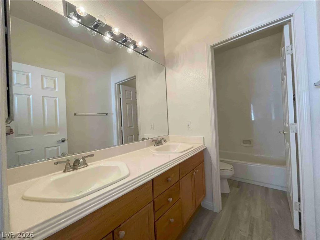 8875 Sanibel Shore, Las Vegas, NV 89147
