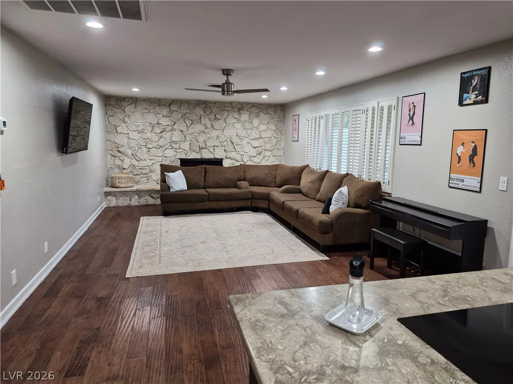 3753 Rosecrest, Las Vegas, NV 89121