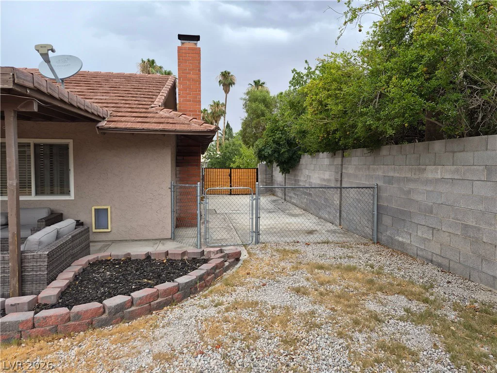 3753 Rosecrest, Las Vegas, NV 89121