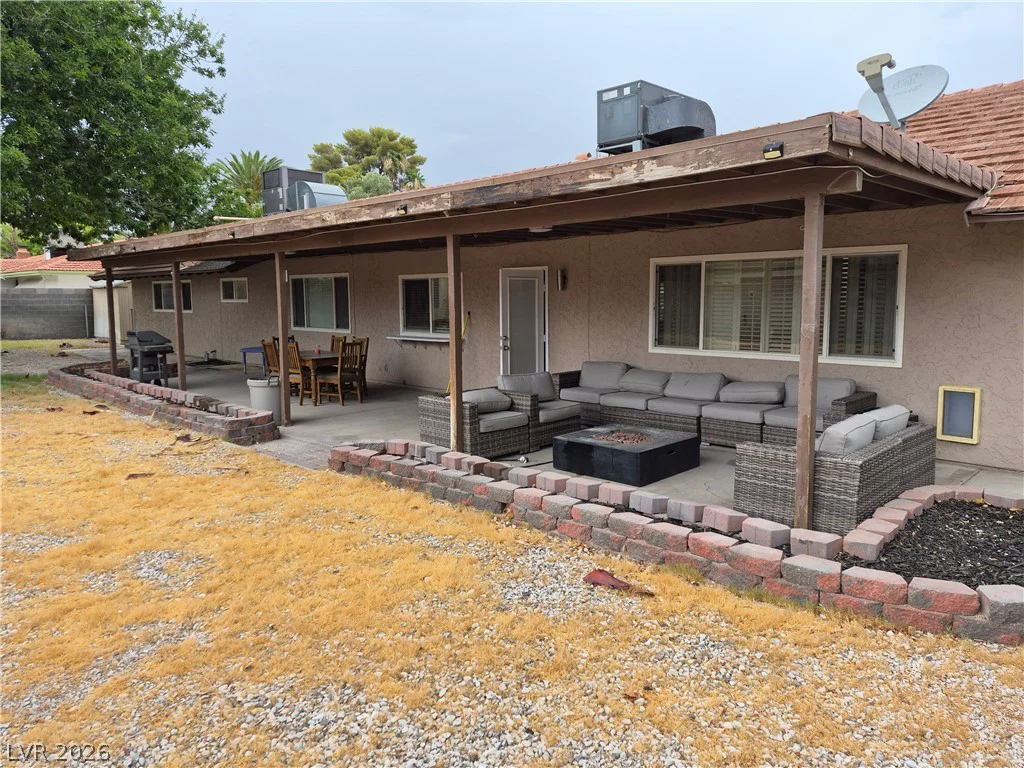 3753 Rosecrest, Las Vegas, NV 89121