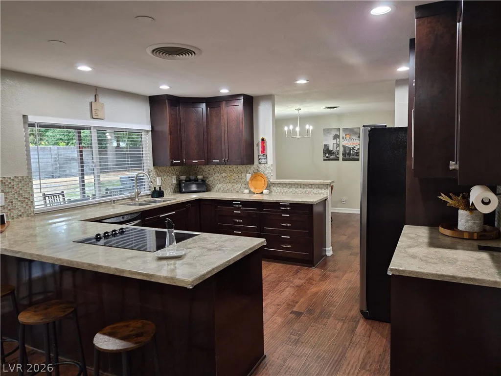 3753 Rosecrest, Las Vegas, NV 89121