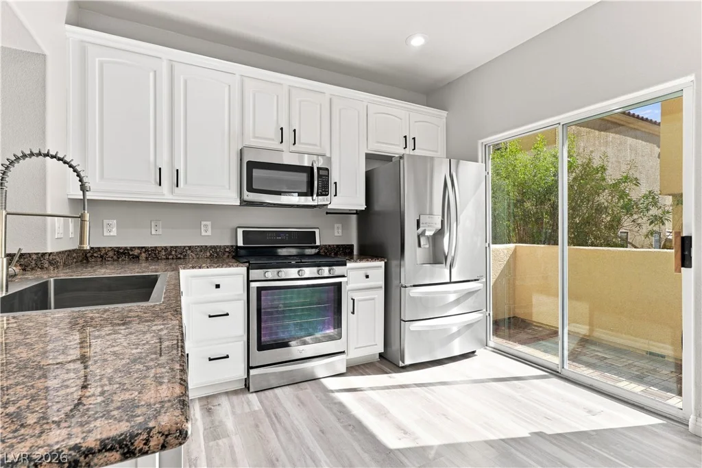 10590 Longoria Garden, Las Vegas, NV 89141