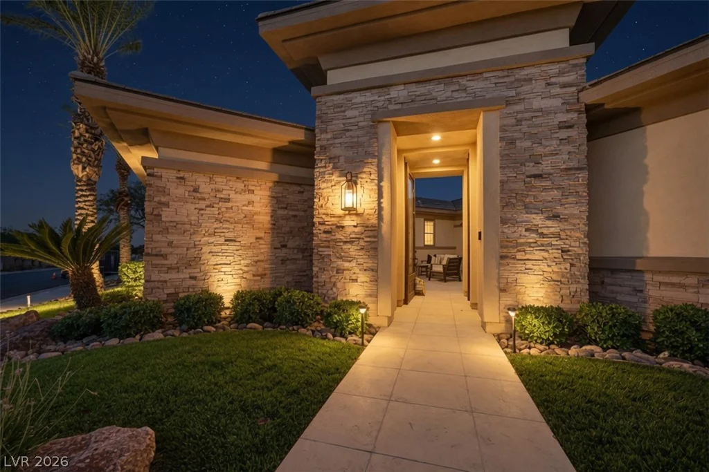 2707 Turtle Head Peak, Las Vegas, NV 89135