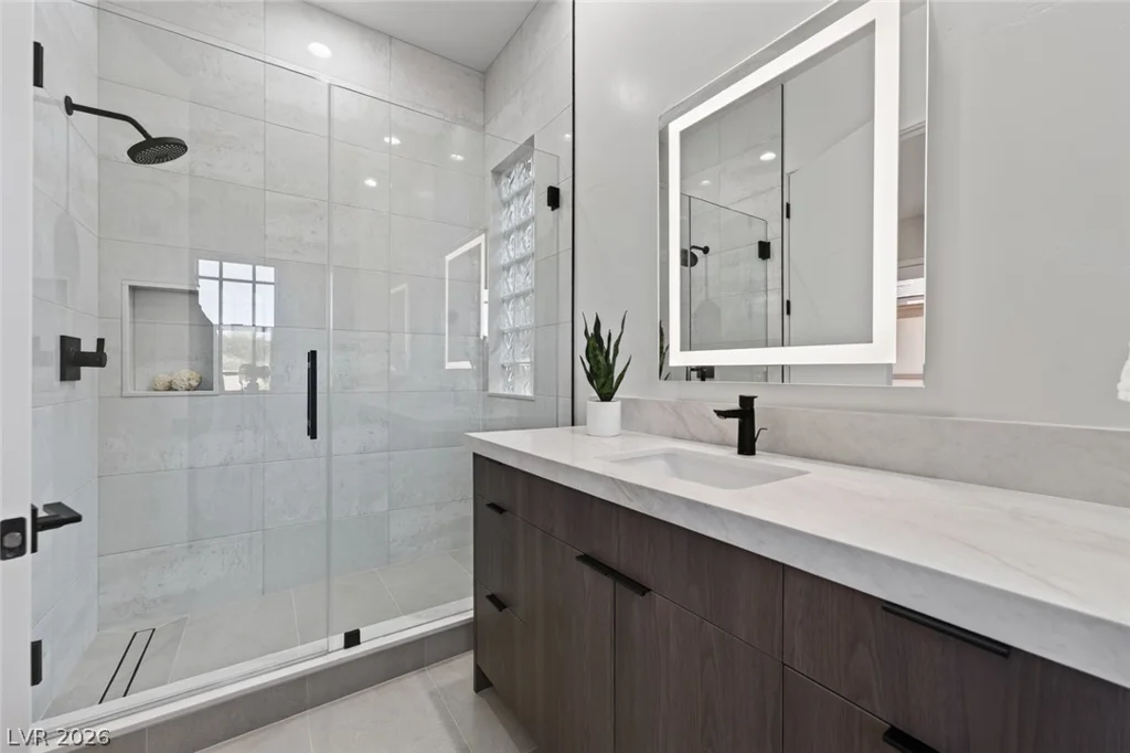 2707 Turtle Head Peak, Las Vegas, NV 89135
